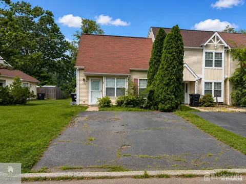30 Van Pelt Court