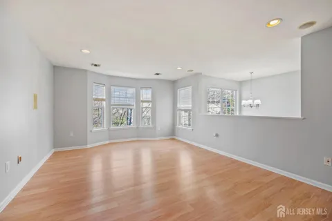 189 Sunshine Drive