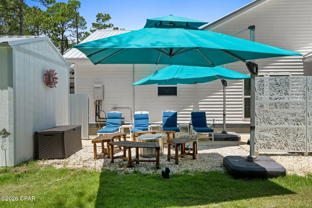 242 15th Street Apalachicola, FL 32320