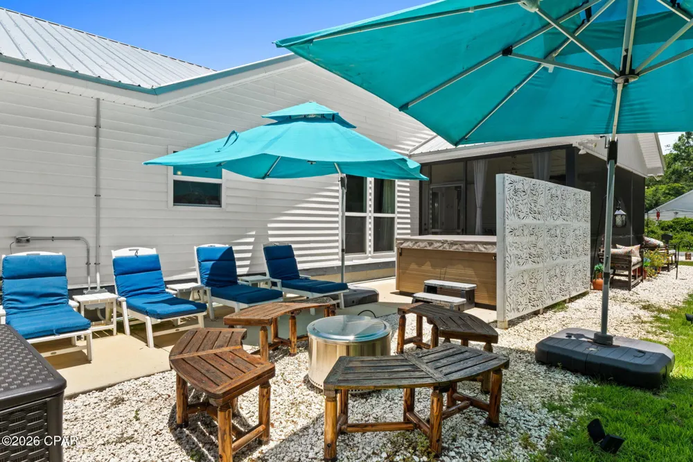 242 15th Street Apalachicola, FL 32320