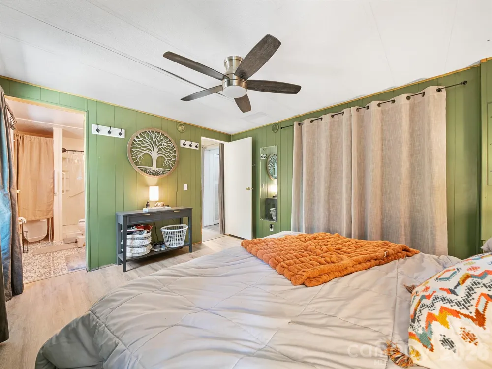 2 Lost Forest Drive Candler, NC 28715