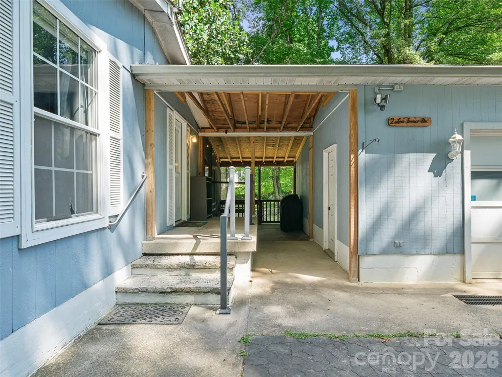 2 Lost Forest Drive Candler, NC 28715