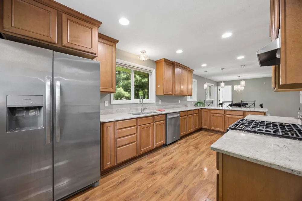 1425 Orkla Drive Golden Valley, MN 55427