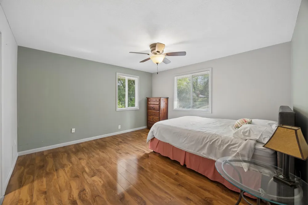 1425 Orkla Drive Golden Valley, MN 55427