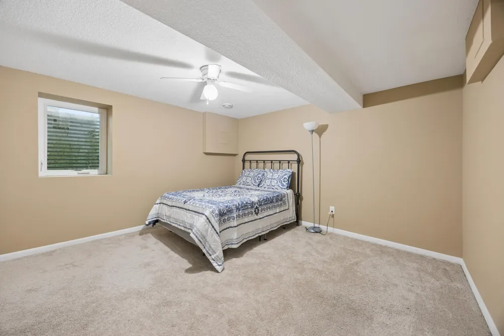 1425 Orkla Drive Golden Valley, MN 55427