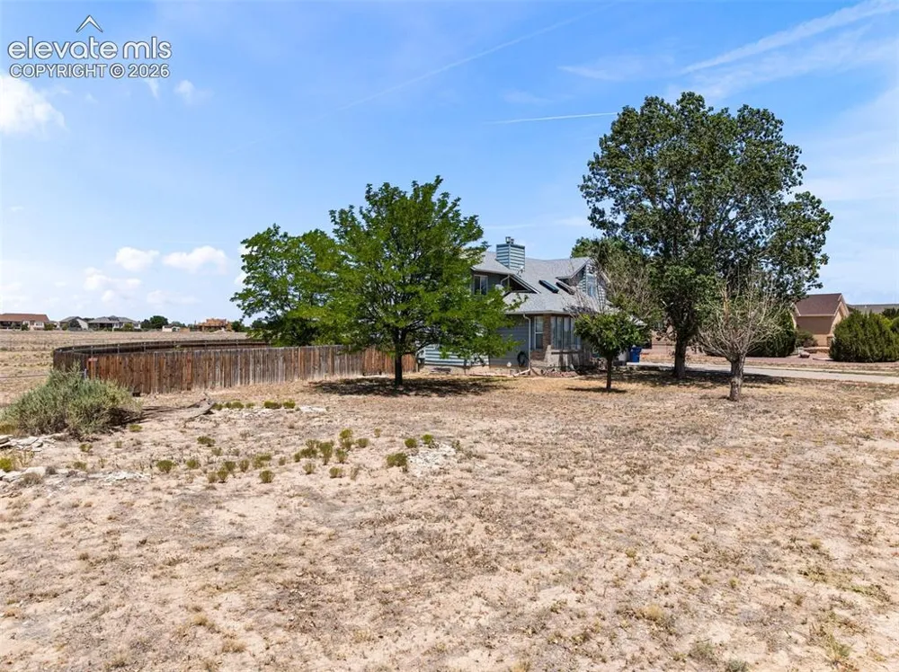 967 W Yerba Buena Drive Pueblo, CO 81007