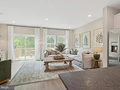 53 SILVERBELL AVENUE Berlin, NJ 08009