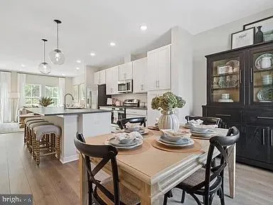 53 SILVERBELL AVENUE Berlin, NJ 08009