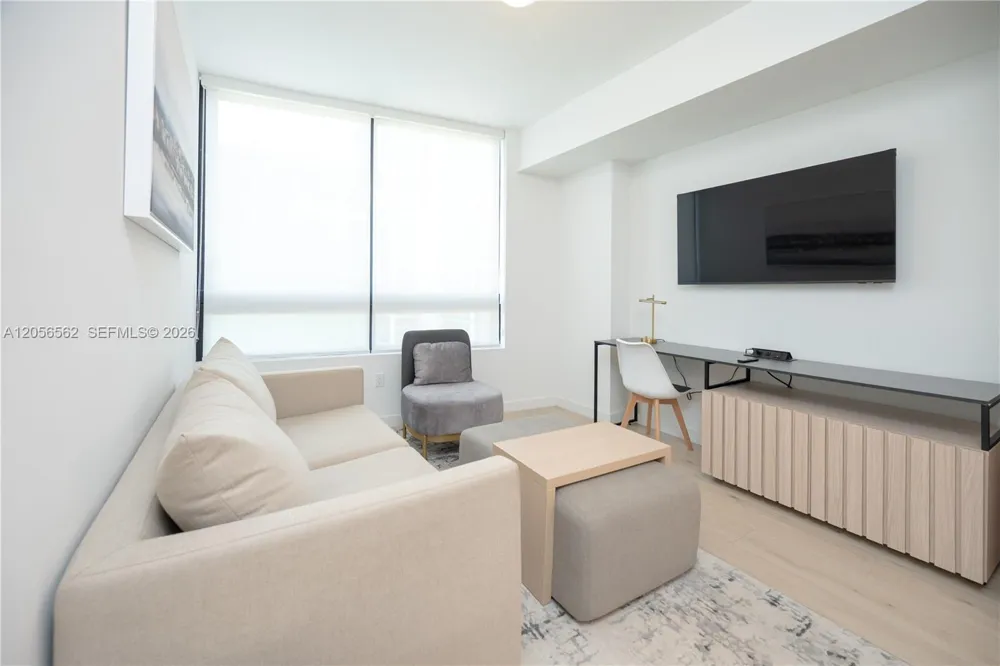 225 Miami Ave #1505 Miami, FL 33128