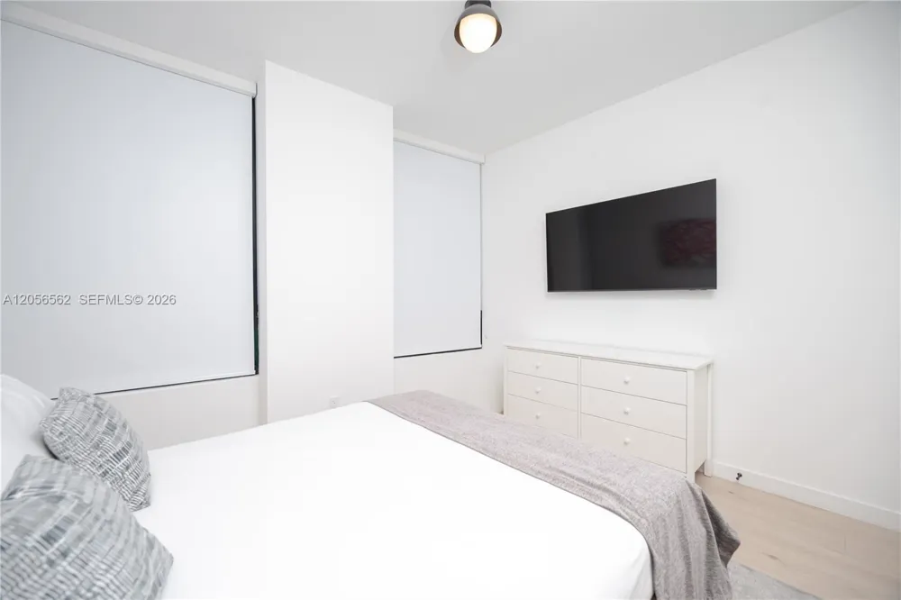 225 Miami Ave #1505 Miami, FL 33128