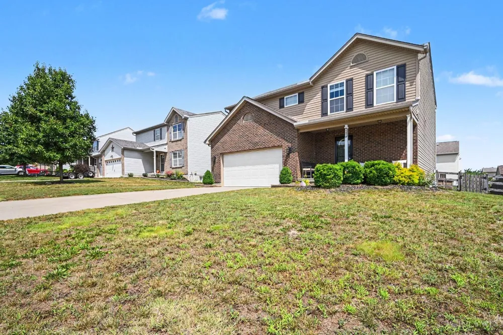 707 Holland Court Trenton, OH 45067