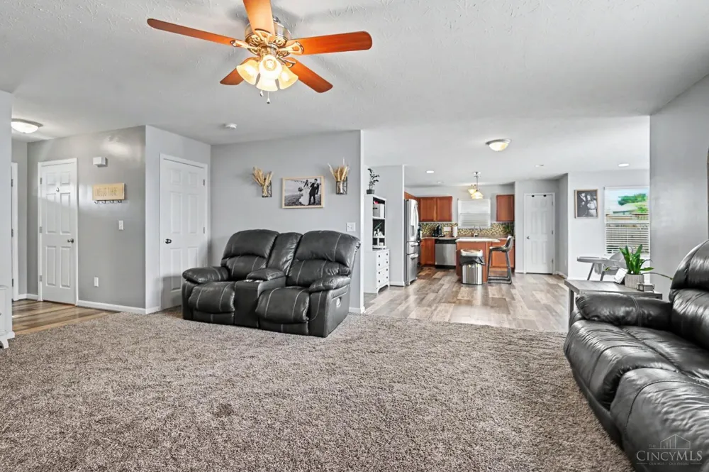 707 Holland Court Trenton, OH 45067