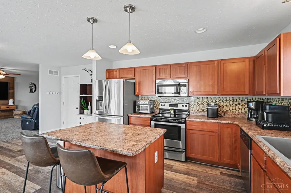 707 Holland Court Trenton, OH 45067