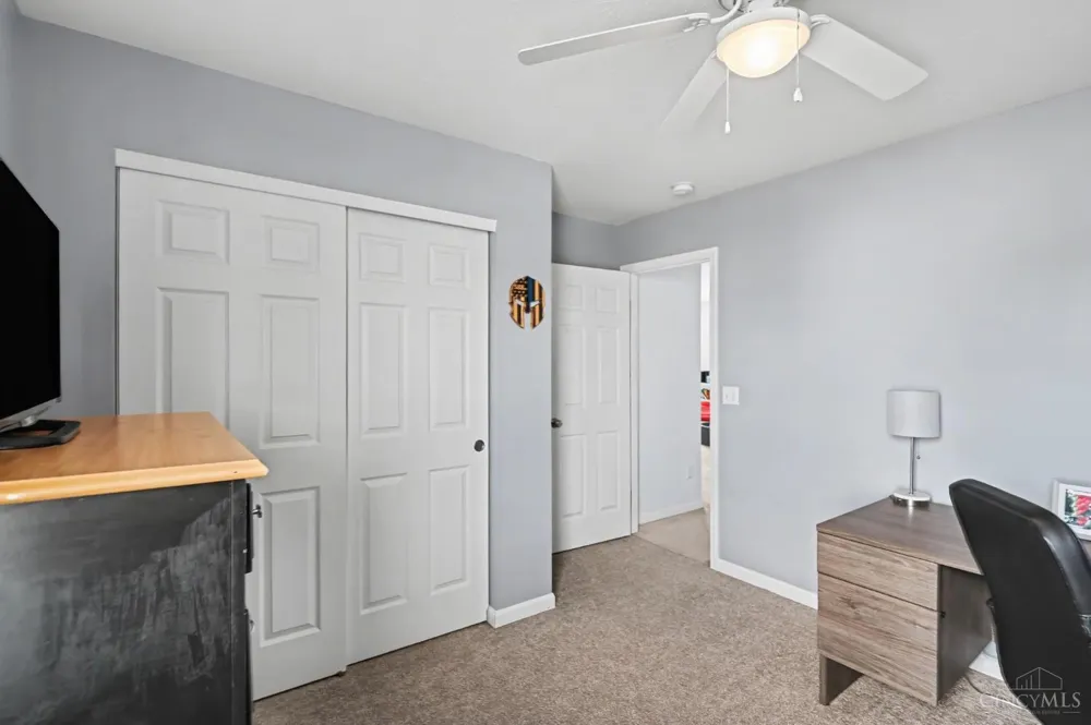 707 Holland Court Trenton, OH 45067