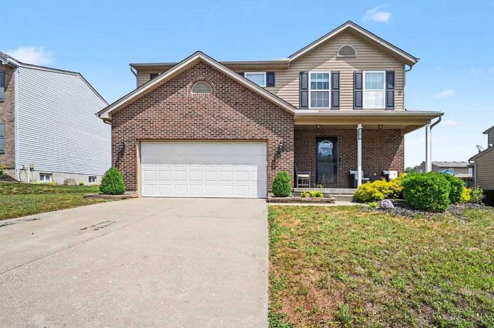 707 Holland Court Trenton, OH 45067