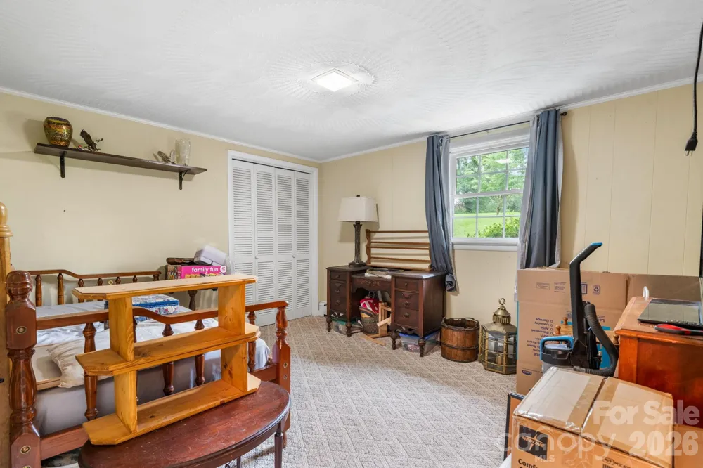 267 25th Avenue NW Hickory, NC 28601