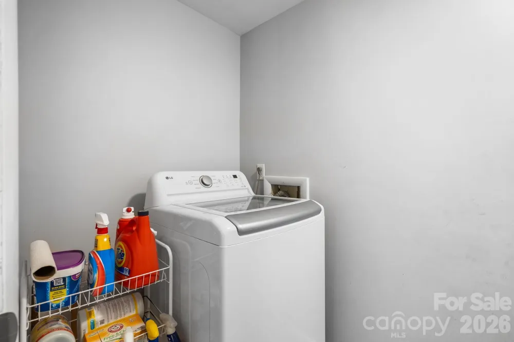 267 25th Avenue NW Hickory, NC 28601