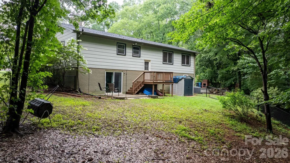 267 25th Avenue NW Hickory, NC 28601