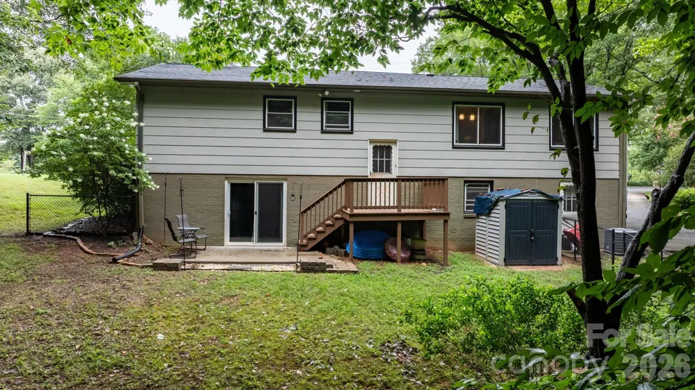 267 25th Avenue NW Hickory, NC 28601