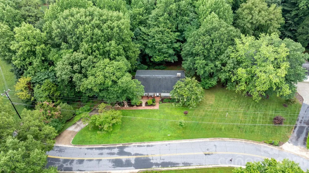 267 25th Avenue NW Hickory, NC 28601