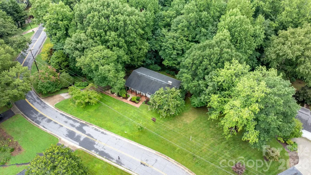 267 25th Avenue NW Hickory, NC 28601