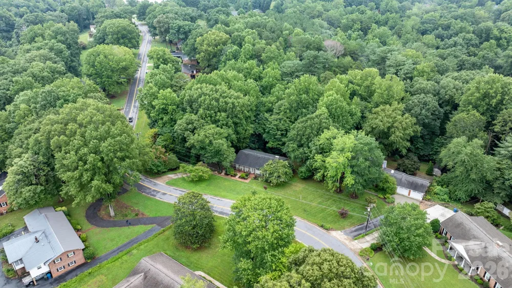 267 25th Avenue NW Hickory, NC 28601