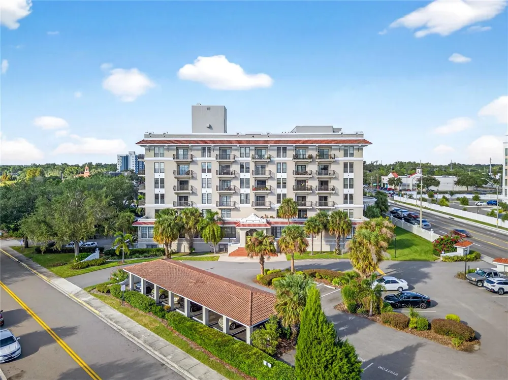 235 6TH STREET NW #307 Winter Haven, FL 33881