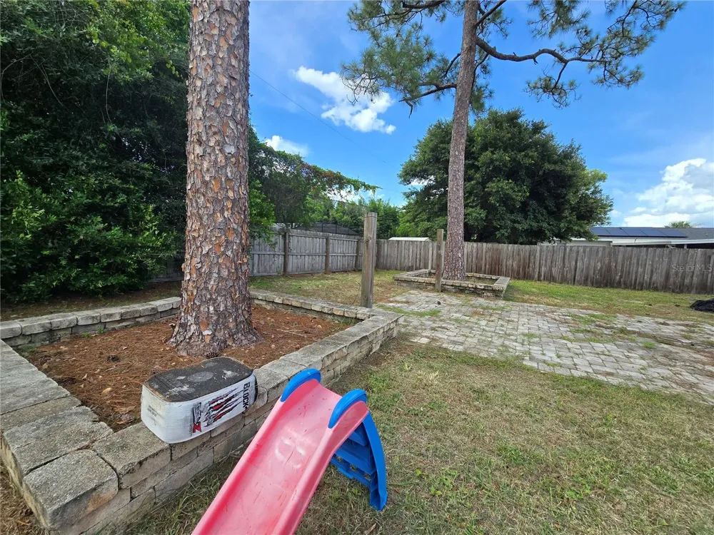 1432 LANDOVER AVENUE Deltona, FL 32725