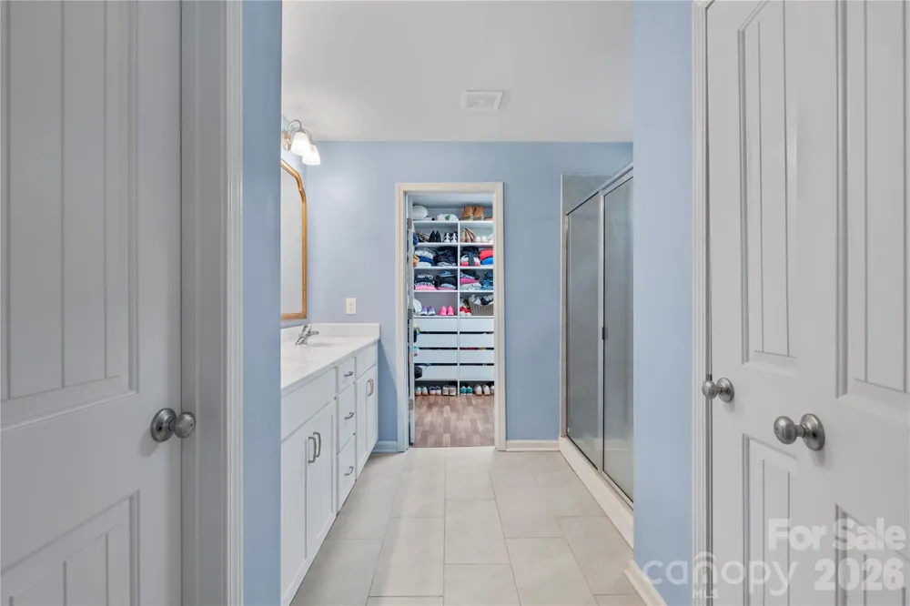 4604 Fairway Run Drive Pfafftown, NC 27040