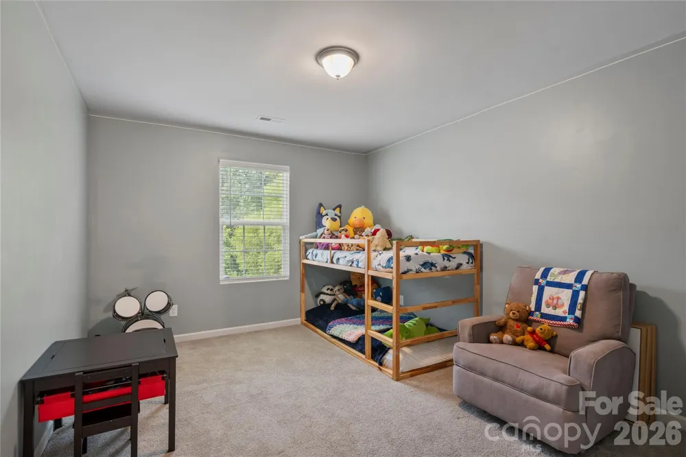 4604 Fairway Run Drive Pfafftown, NC 27040