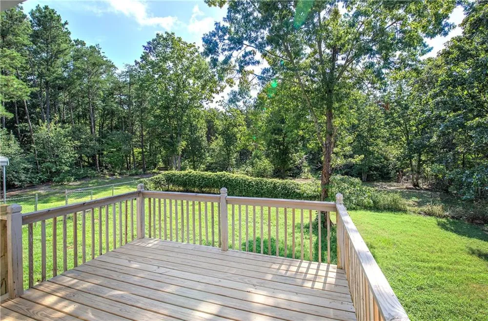 49 Indian Hills Drive Rydal, GA 30171