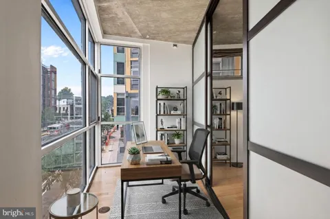 919 FLORIDA AVENUE NW #206