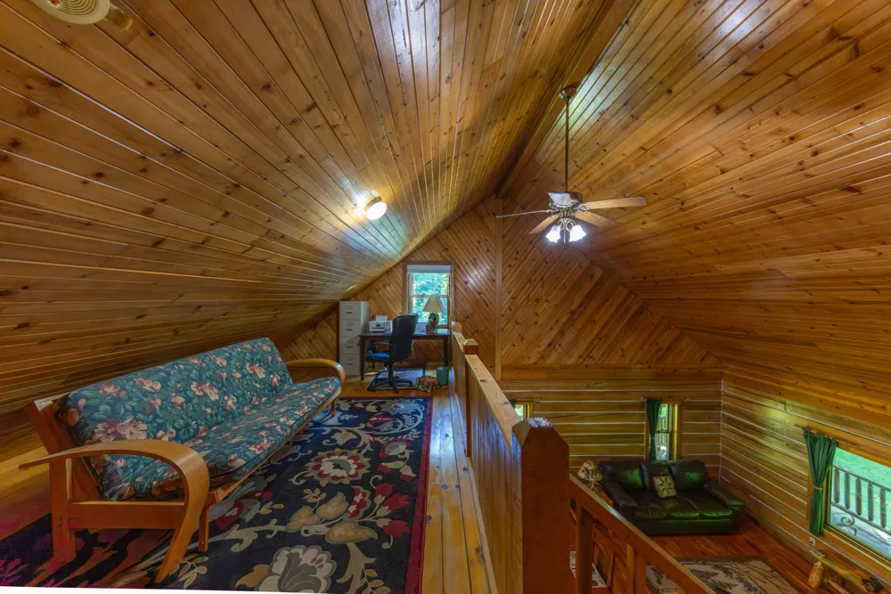 1254 Burbank Road Quincy, MI 49082