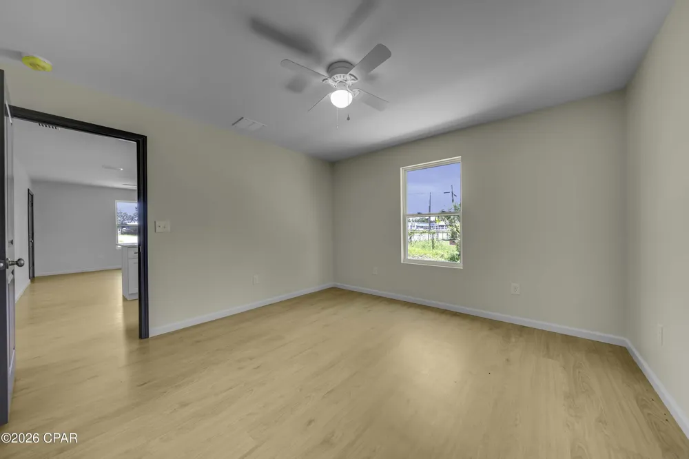 122 East Avenue #B Panama City, FL 32401