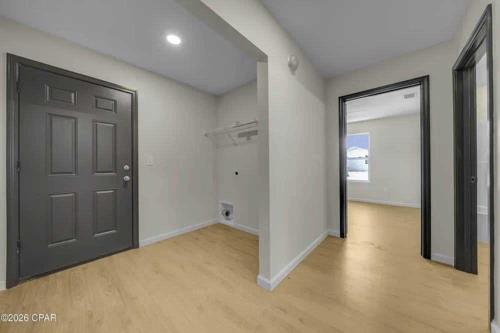122 East Avenue #B Panama City, FL 32401