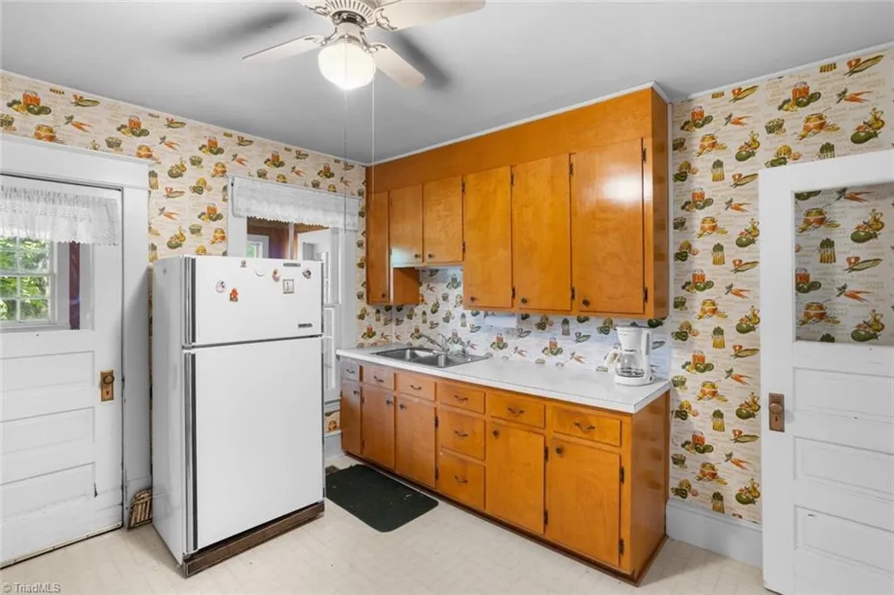 106 Sunset Drive Boonville, NC 27011