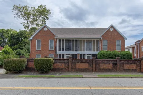 1219 Forest Avenue #7