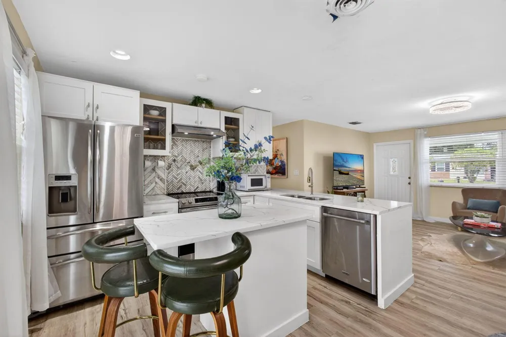 140 W 31st Court Riviera Beach, FL 33404