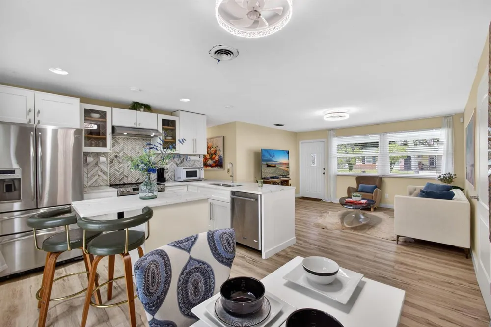 140 W 31st Court Riviera Beach, FL 33404