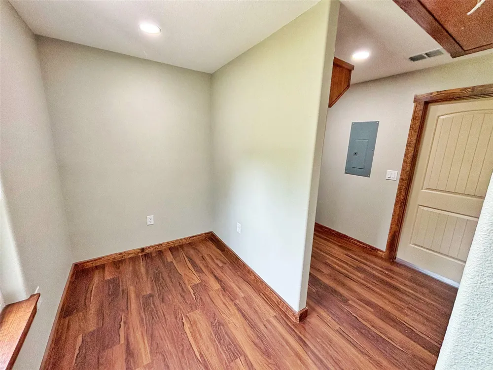 1116 N Olive Street Grapeland, TX 75844