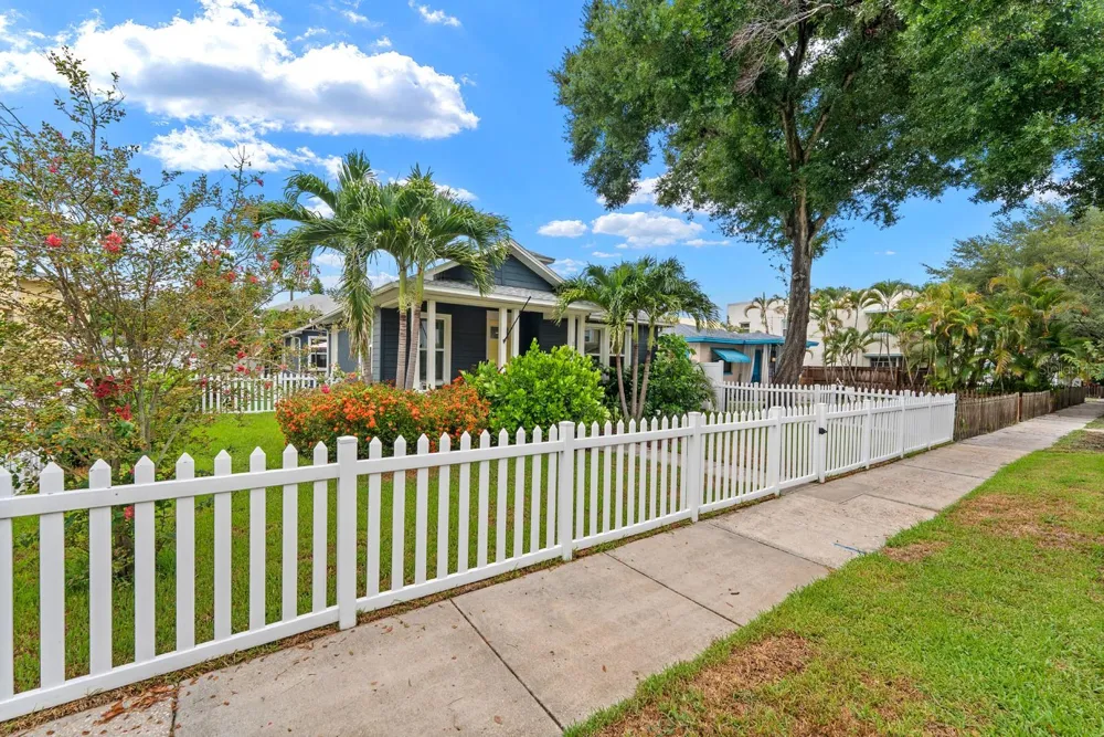 1028 5TH STREET St Petersburg, FL 33701
