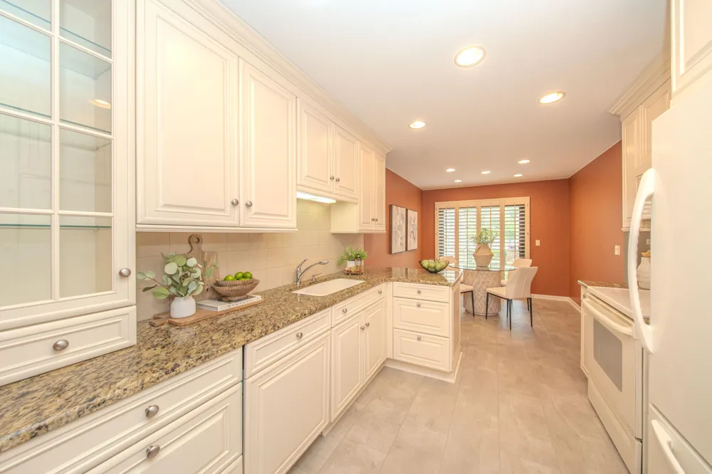1885 Christy Court Rochester, MI 48309