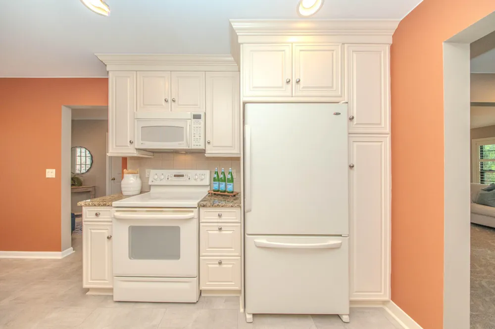 1885 Christy Court Rochester, MI 48309