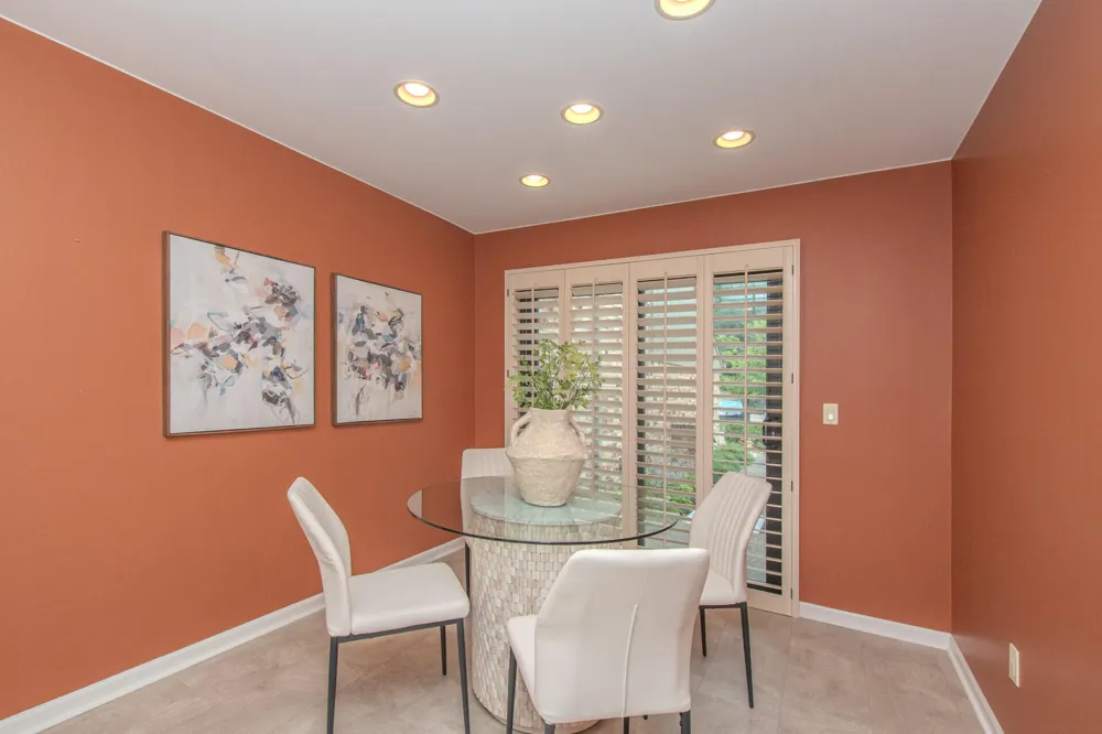 1885 Christy Court Rochester, MI 48309