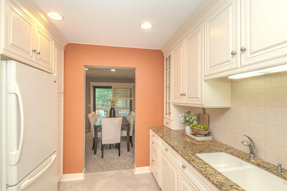 1885 Christy Court Rochester, MI 48309