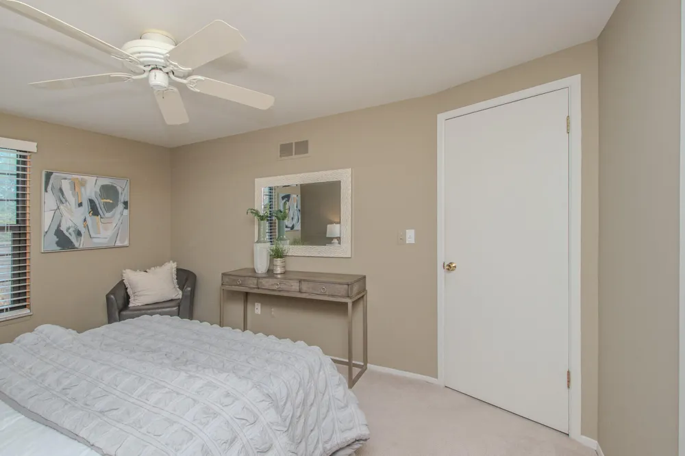 1885 Christy Court Rochester, MI 48309