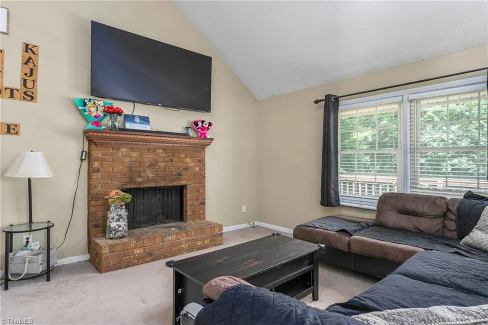 147 Glen Meadow Drive Reidsville, NC 27320