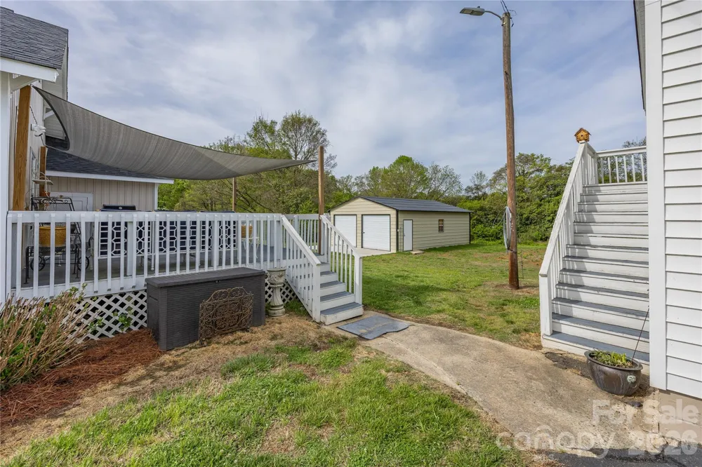 271 Main Street Denton, NC 27239