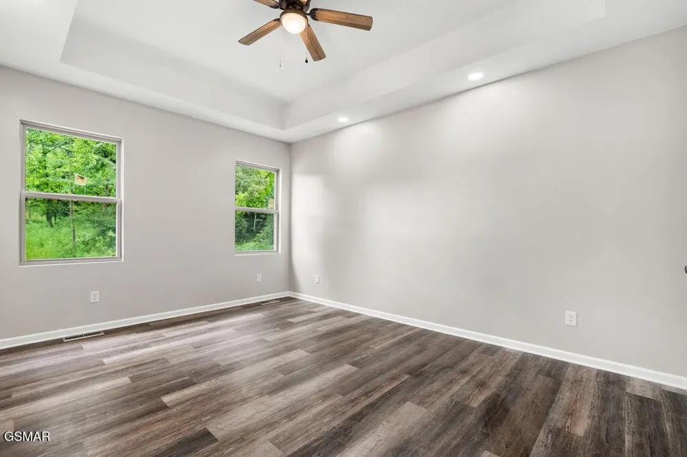 2222 Bales Road Knoxville, TN 37914