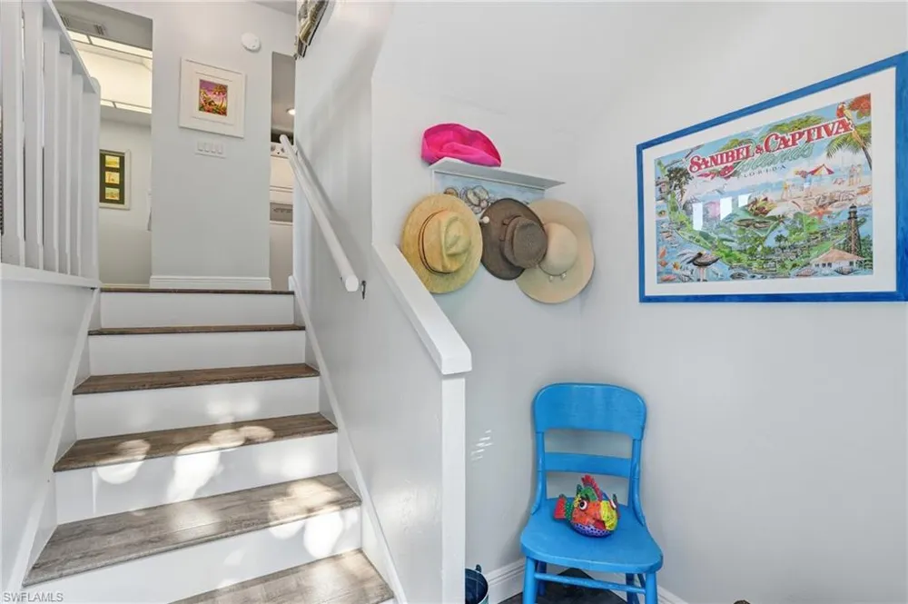 1039 Beach Road #101 Sanibel, FL 33957